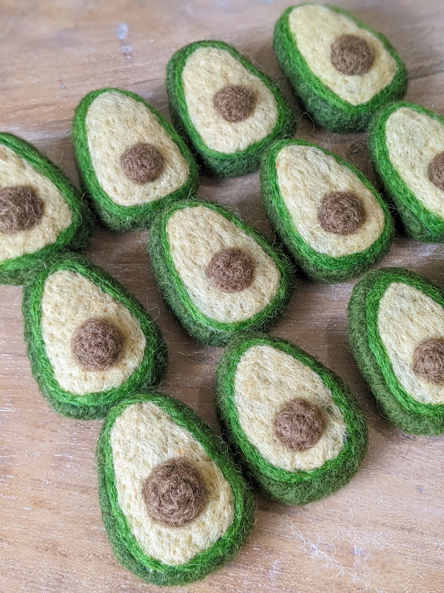 Avocado Pin