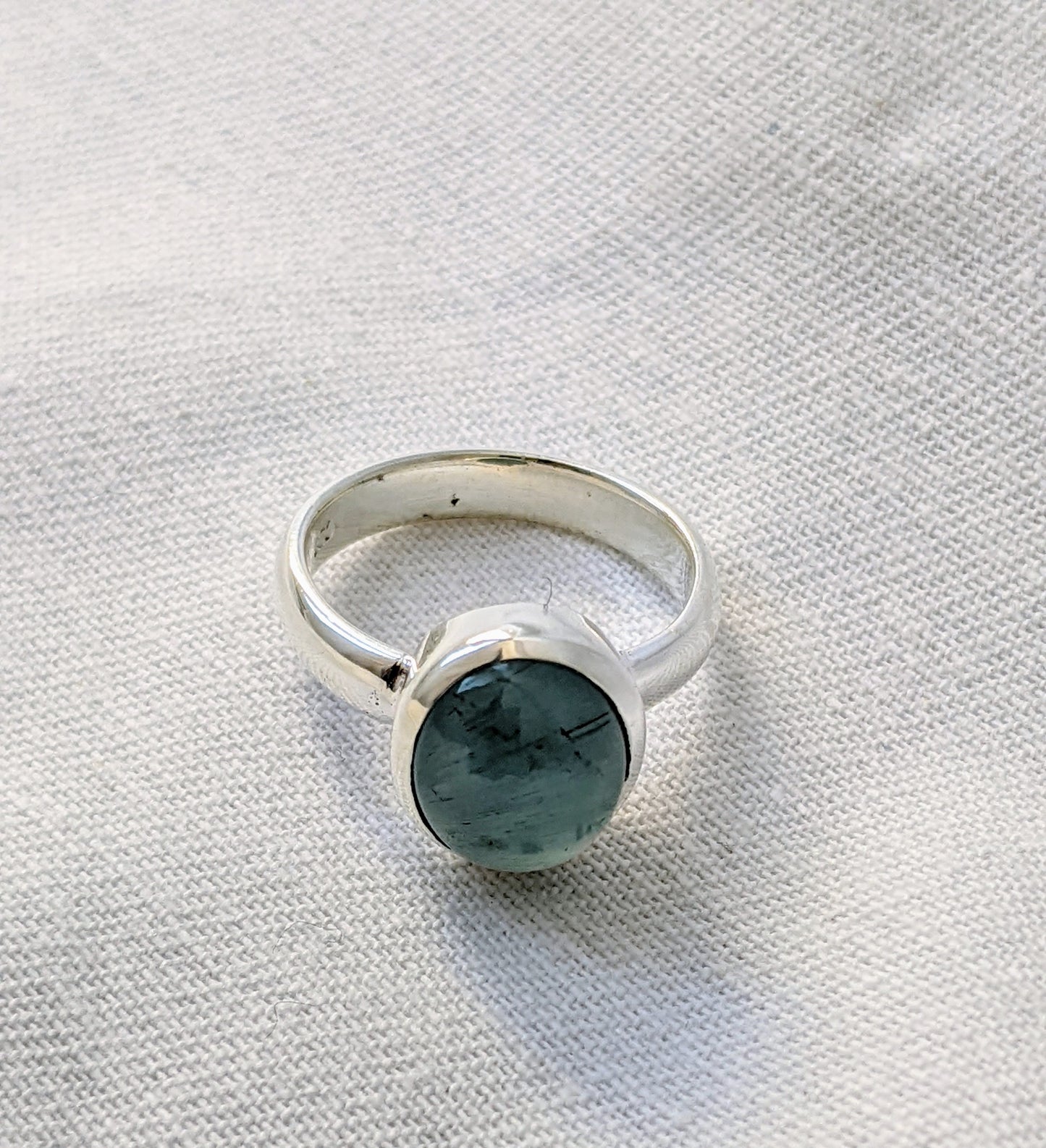 Cabochon Aquamarine Ring