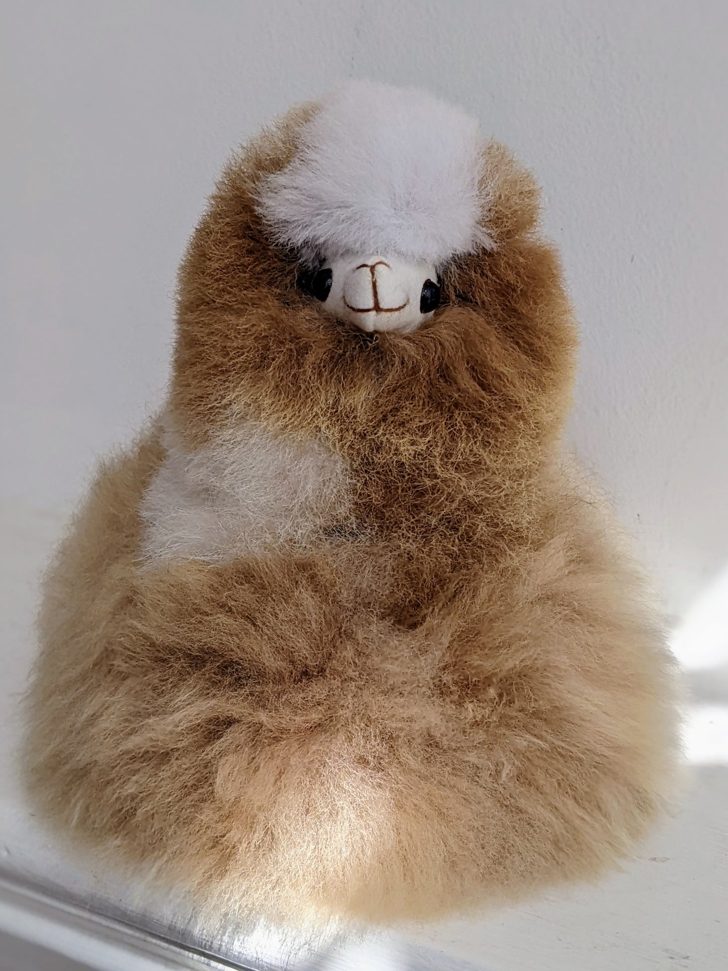 Seated Alpaca Classic 8"