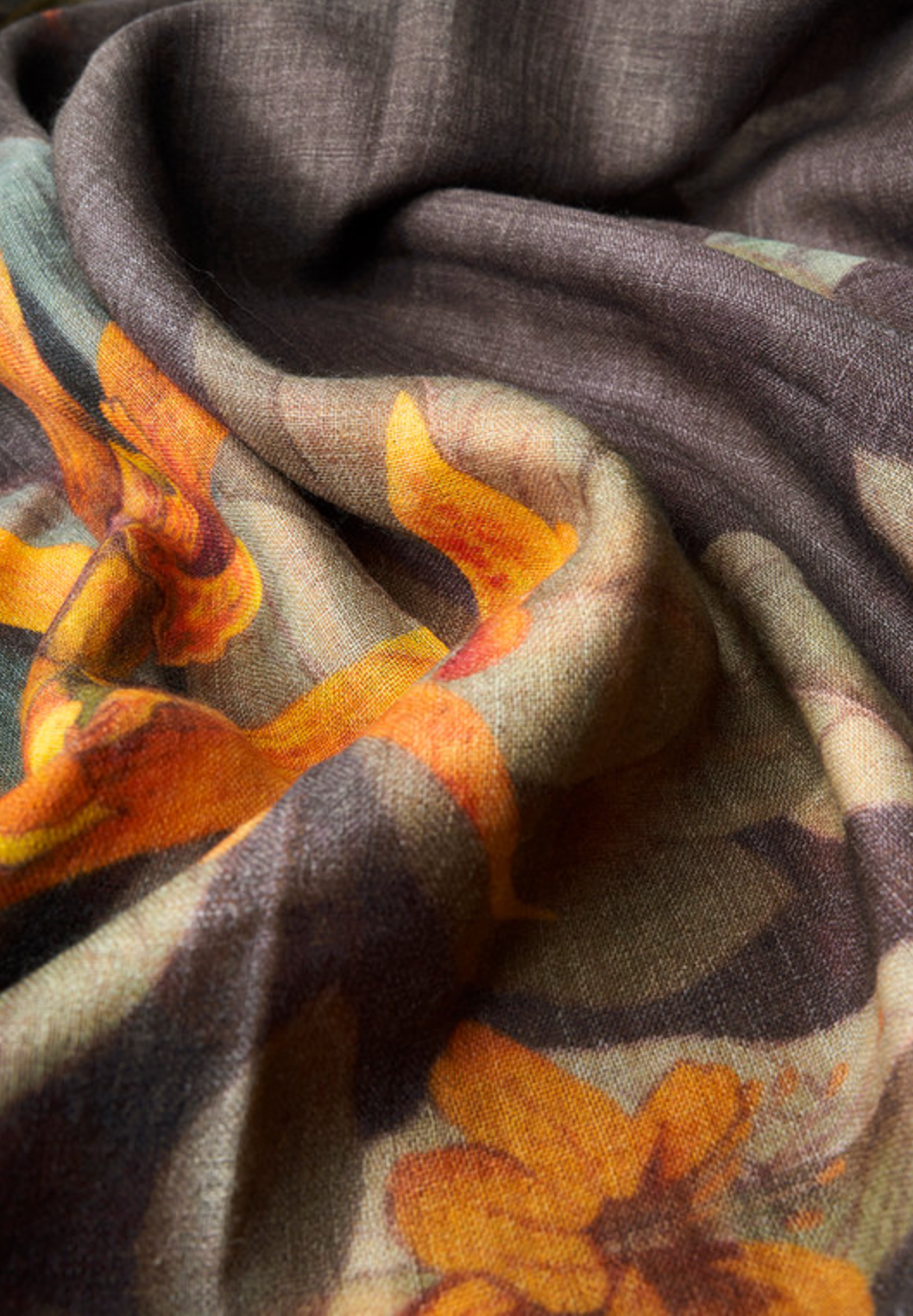 Wool Wraparound Botany Bliss - Charcoal