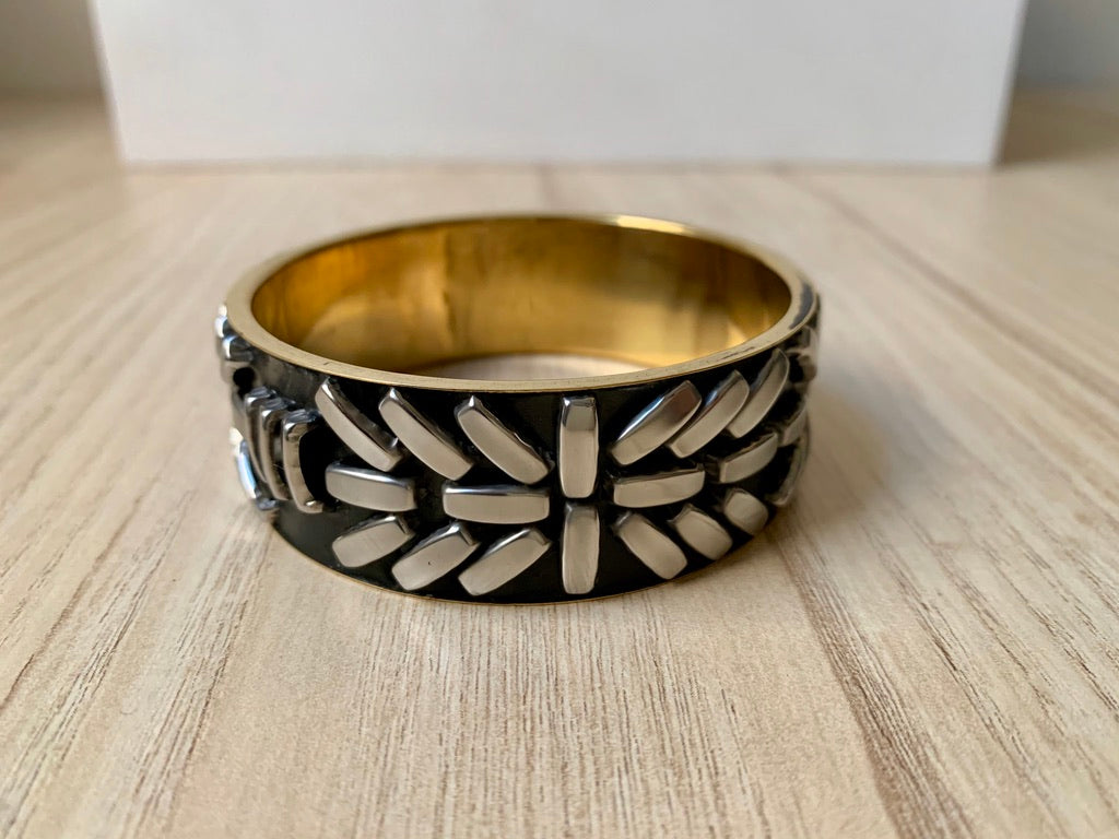 Star Burst Bracelet