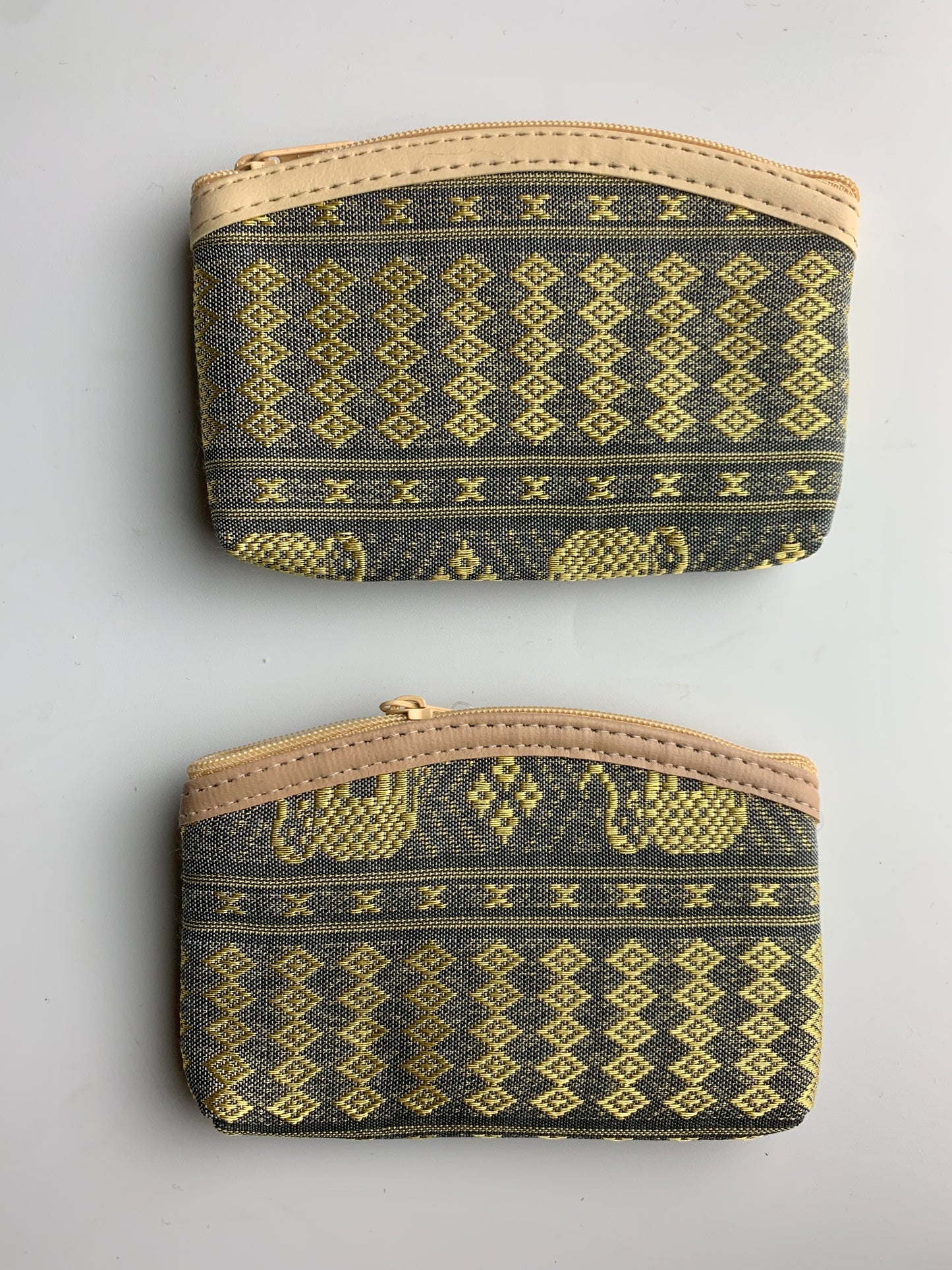Thai Pouch
