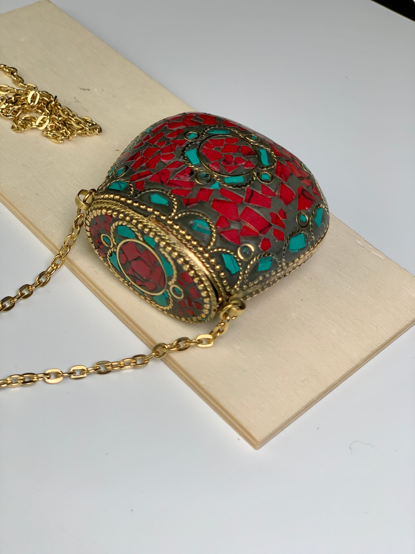 Mosaic Keepers Pouch Necklace - Red