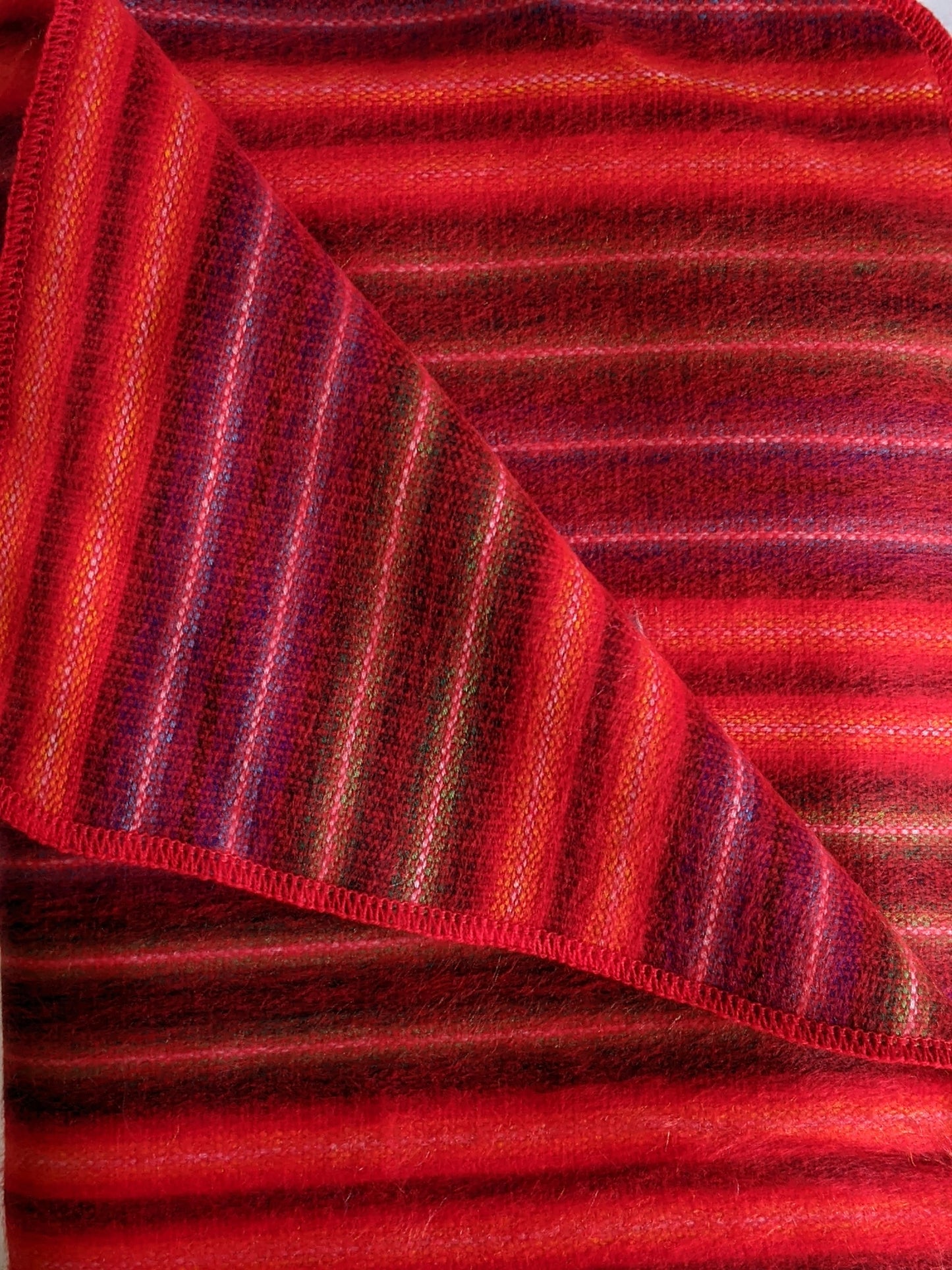 Red Stripe Throw