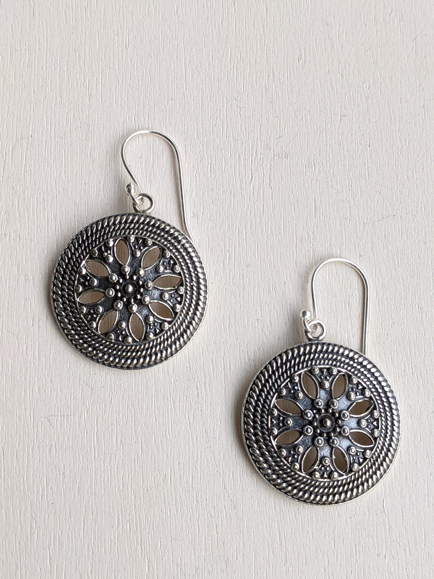 The Black Flower Earring