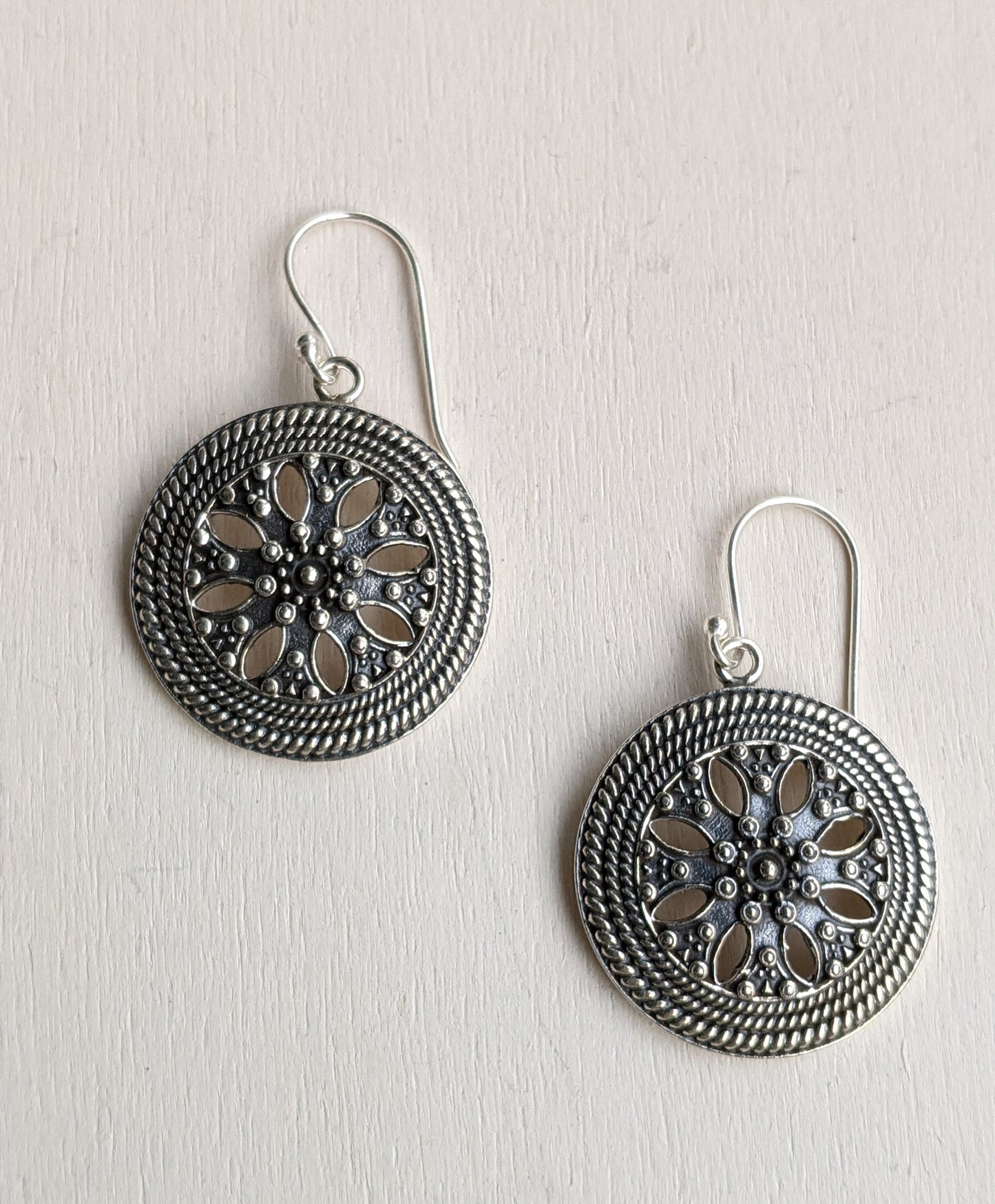 The Black Flower Earring