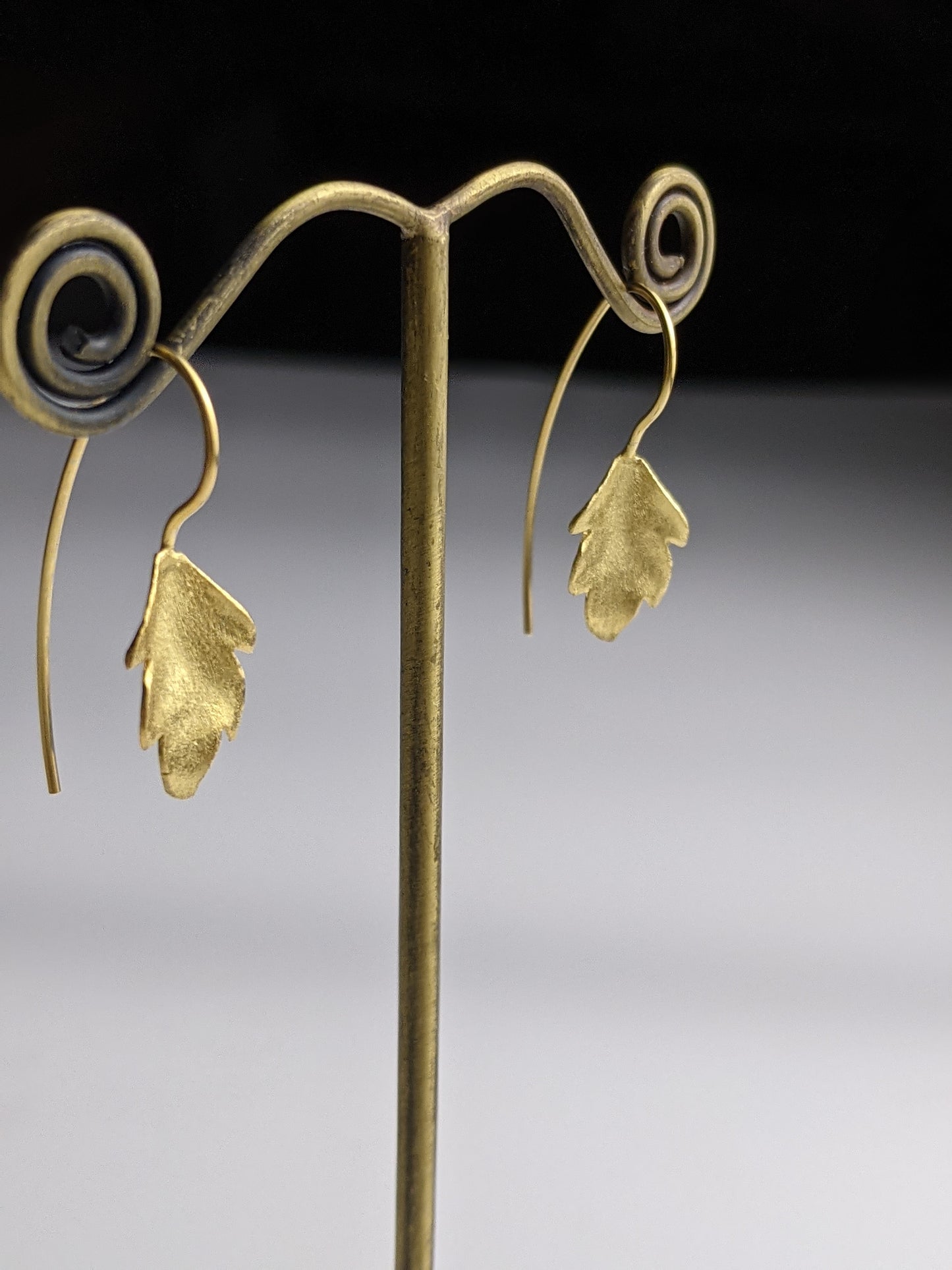 Gold leaf Earrings