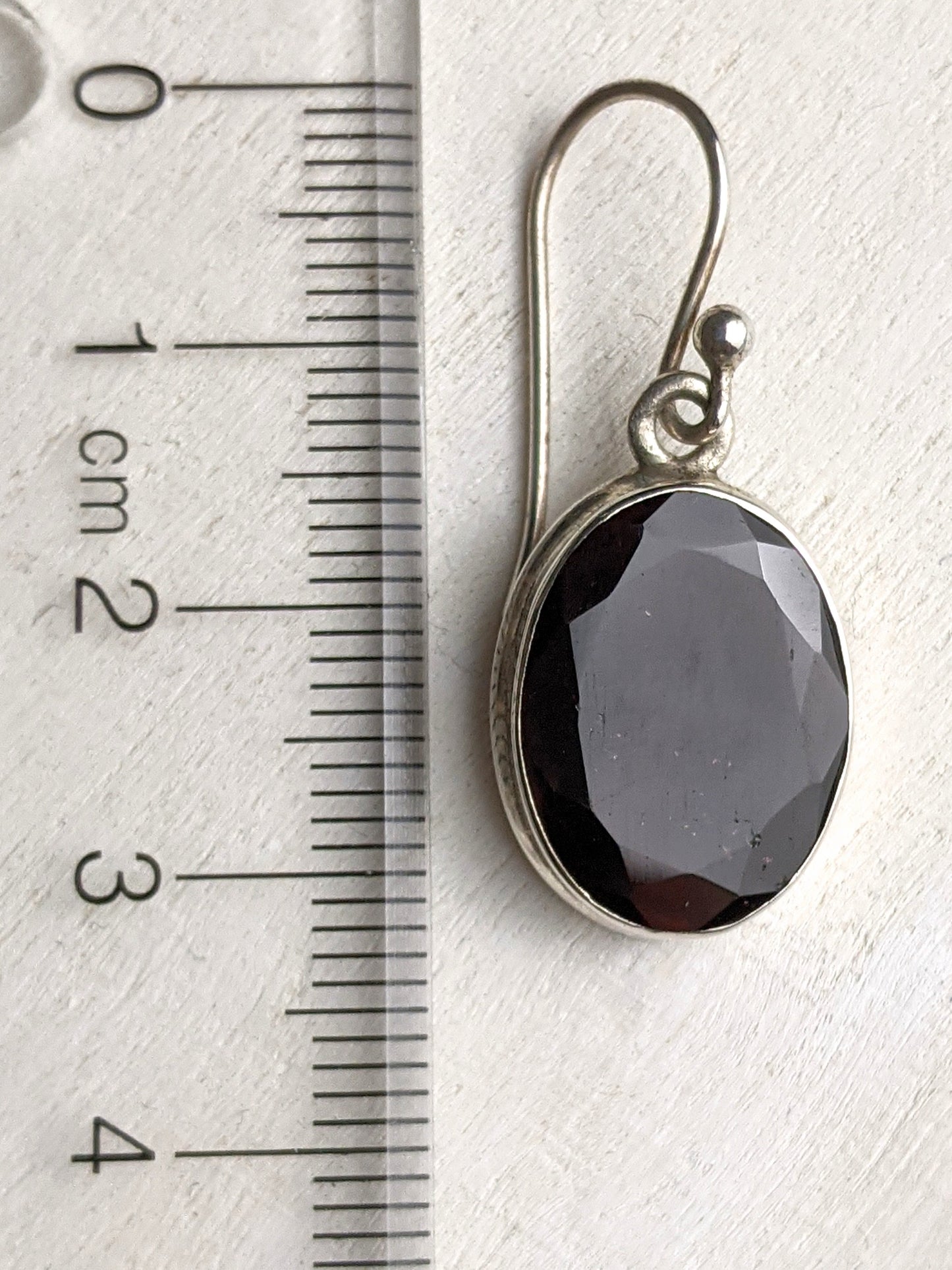 La Classica - Garnet Earring