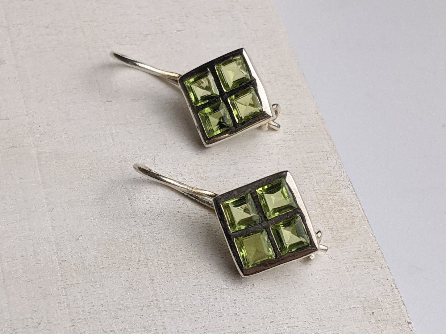 Cubic Delight- Peridot Earring