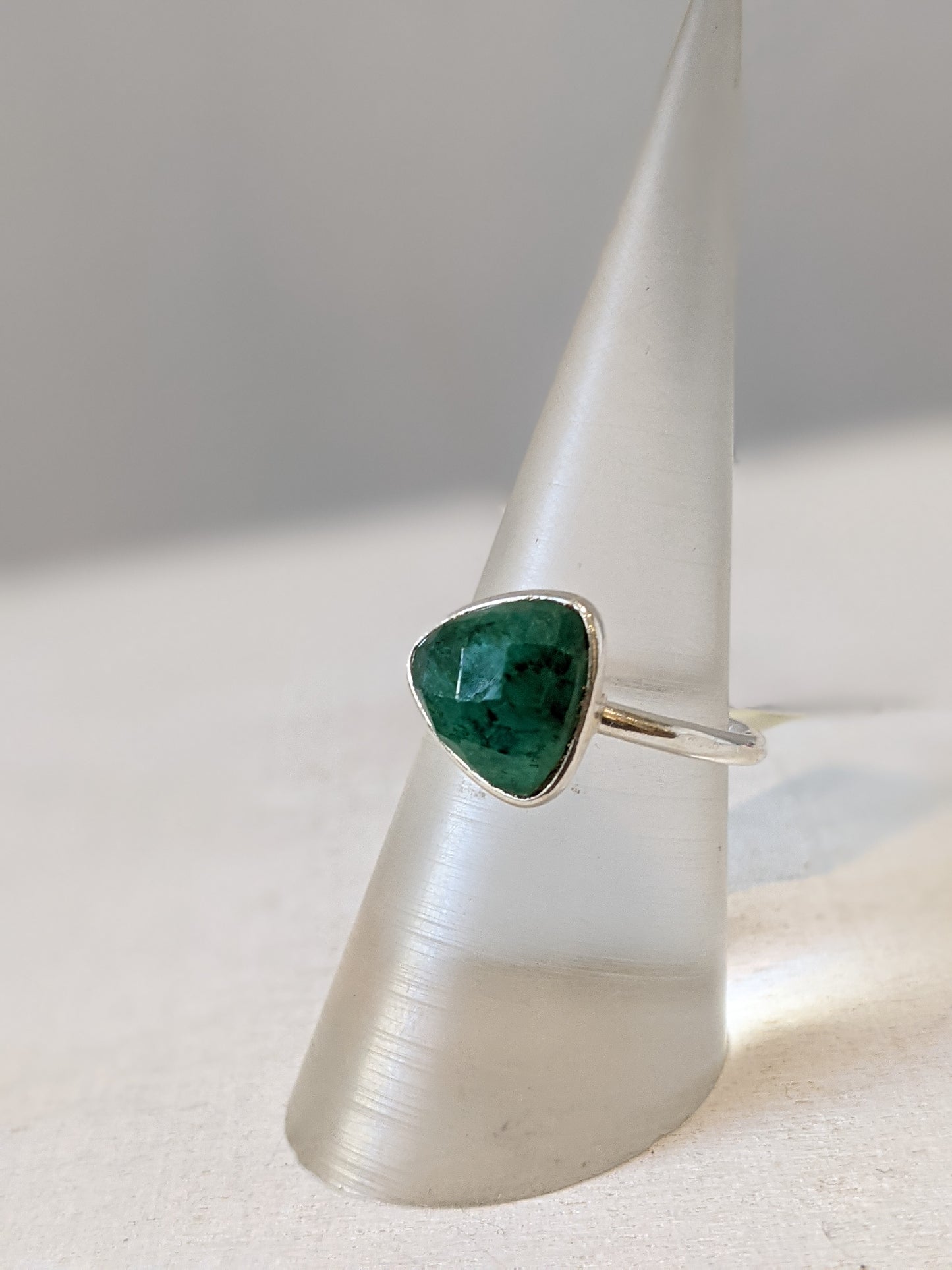 Trillium Stone Ring- Silver