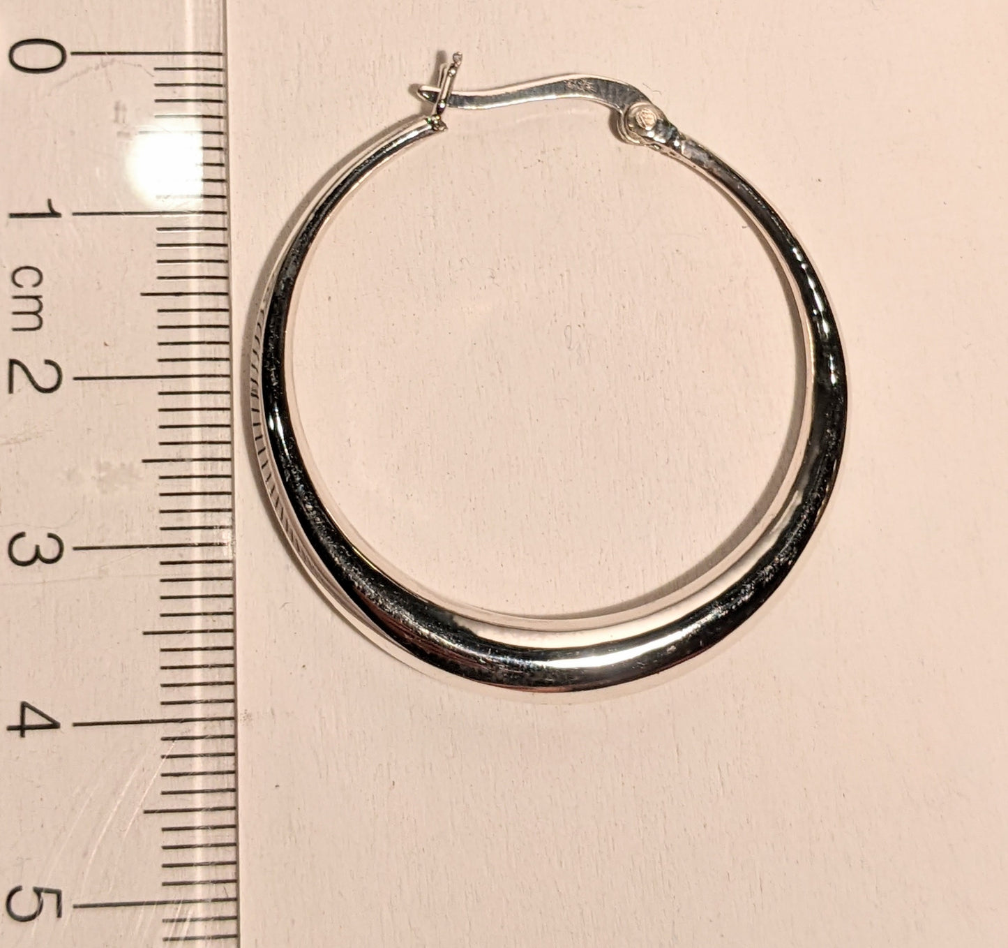 Reverie Hoop