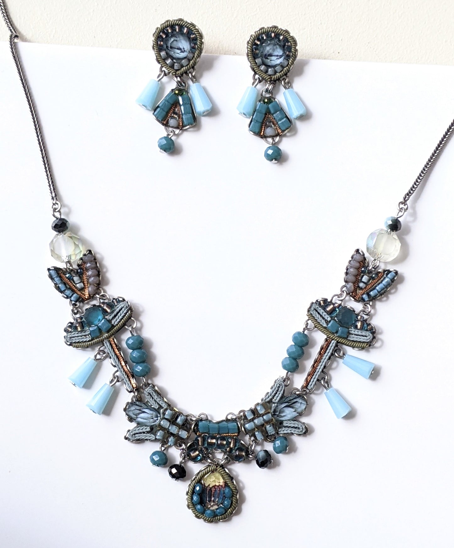 Sky Line Necklace