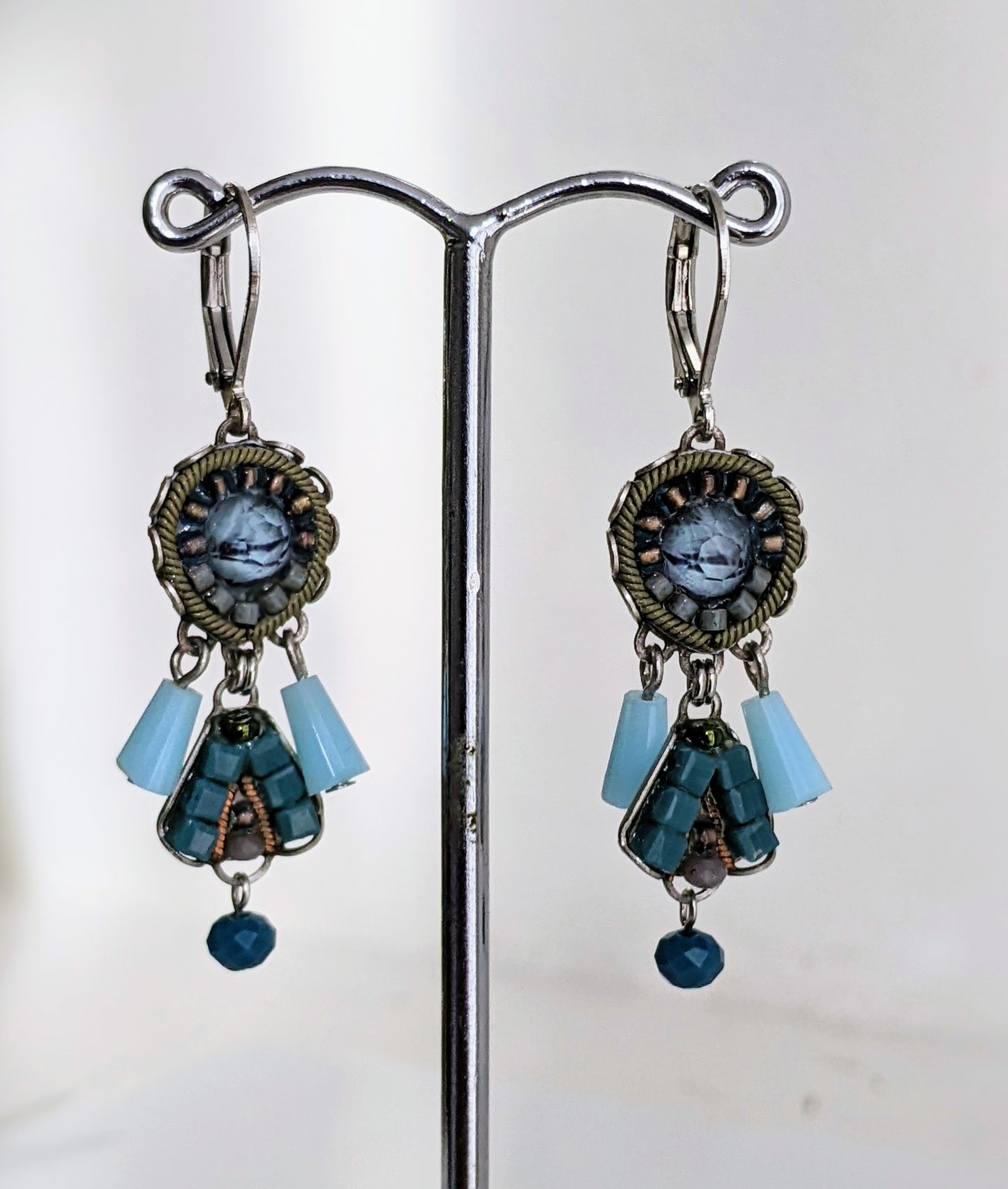 Sky Line Drop Hook Earring