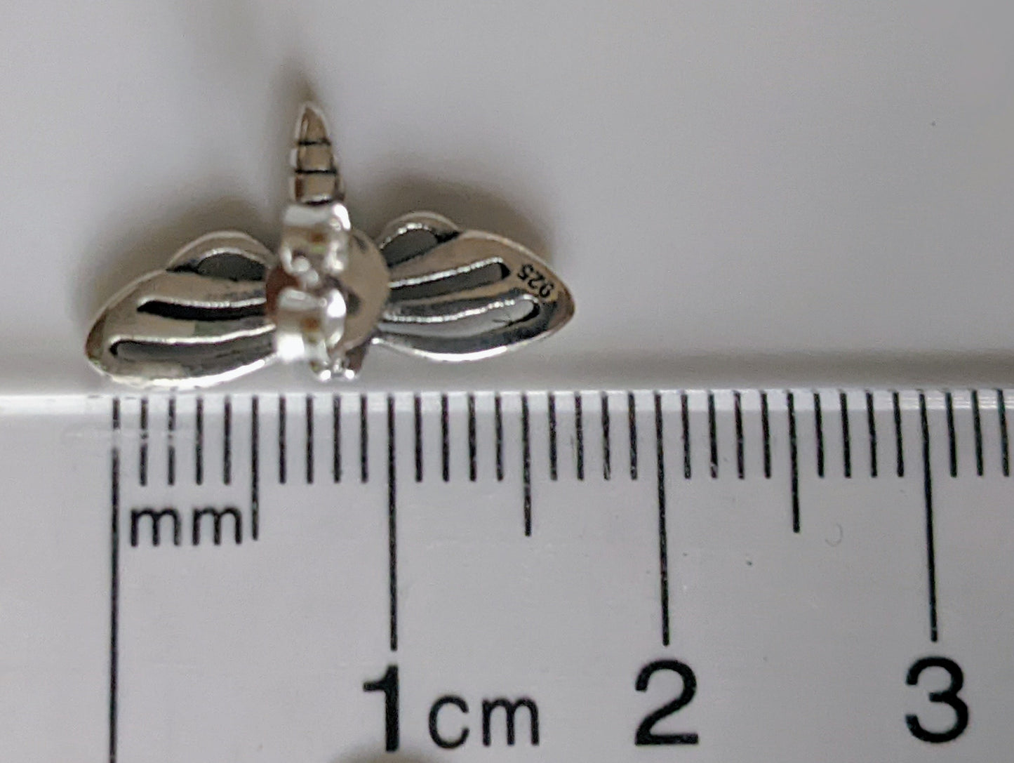 Silver Bee Stud