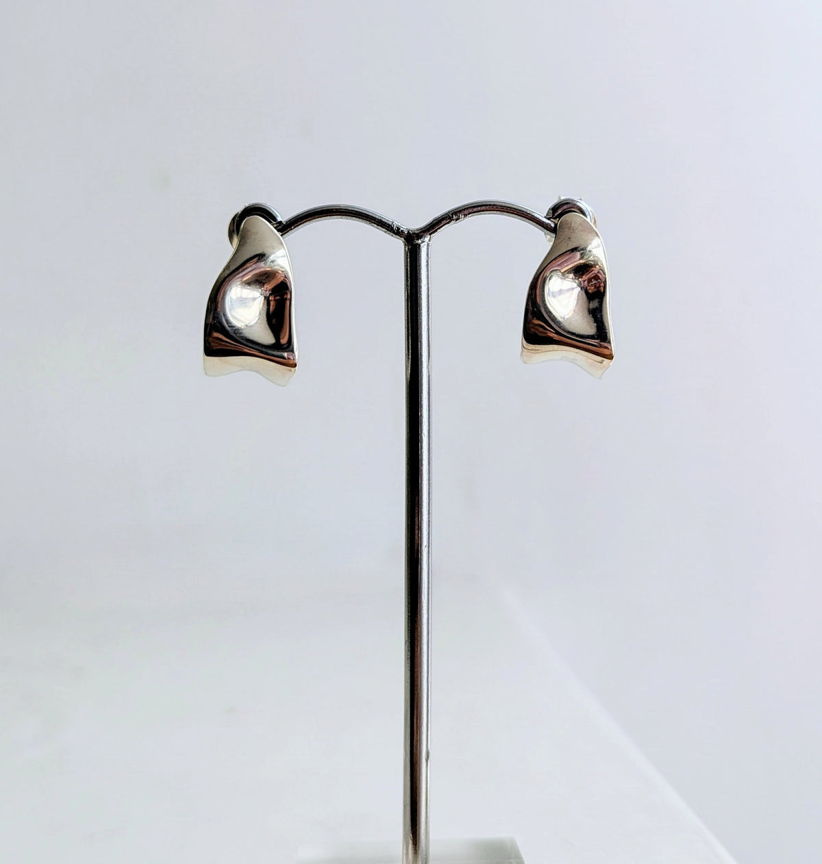Ripple Teardrop Earring