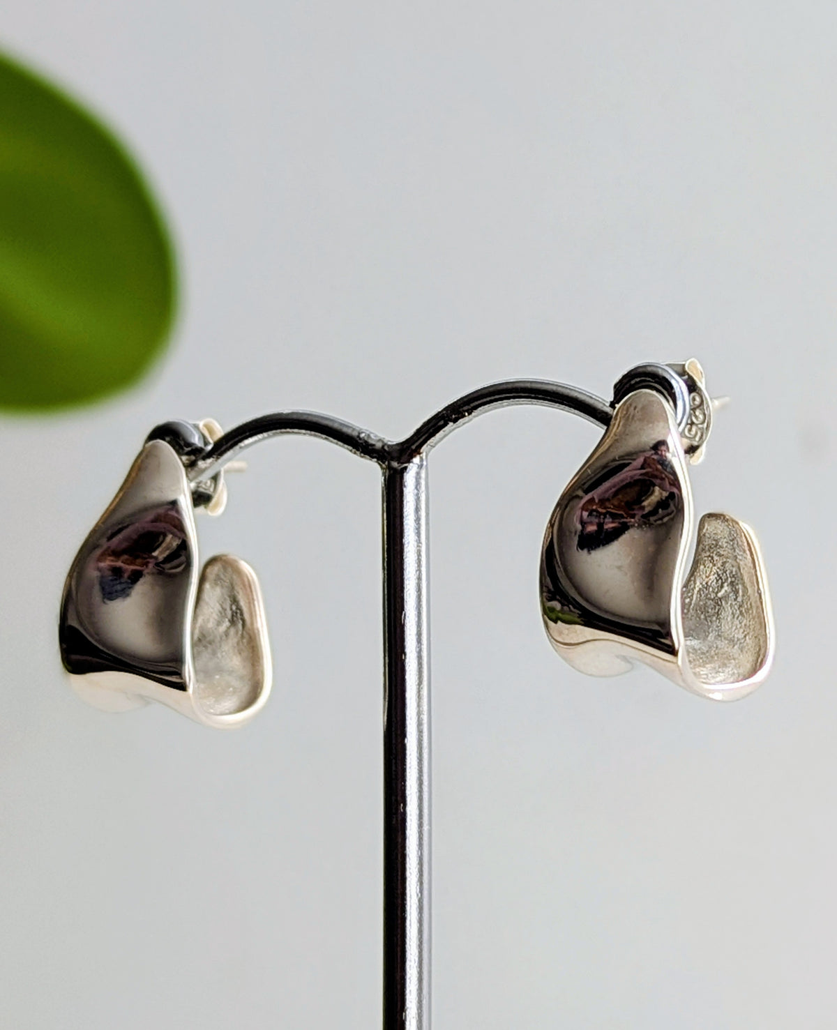 Ripple Teardrop Earring