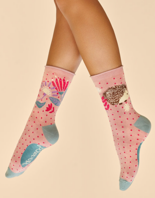 Hedgehog Hunting in Leaves Ankle Socks - Petal