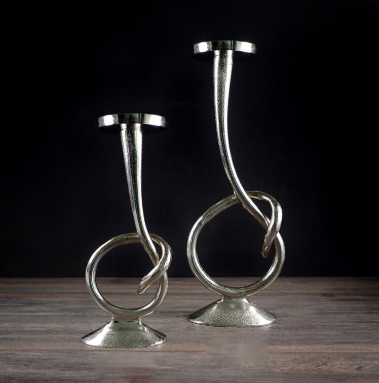 CANDLE HOLDER "SILVER KNOT"