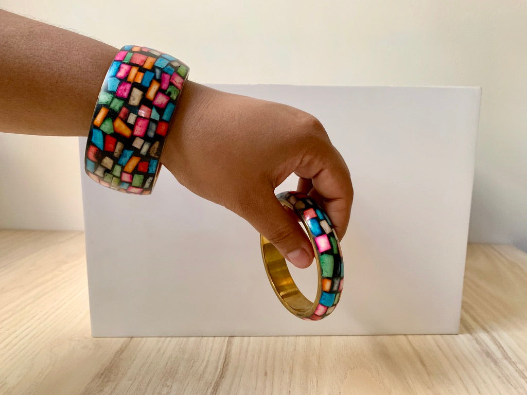 Komoli Craft - Handmade Resin Bracelets Bangles | Multi color | komoli.com  Whether you're looking for a funky accessory or a chic addition to your  wardrobe, our designer resin bangle is the