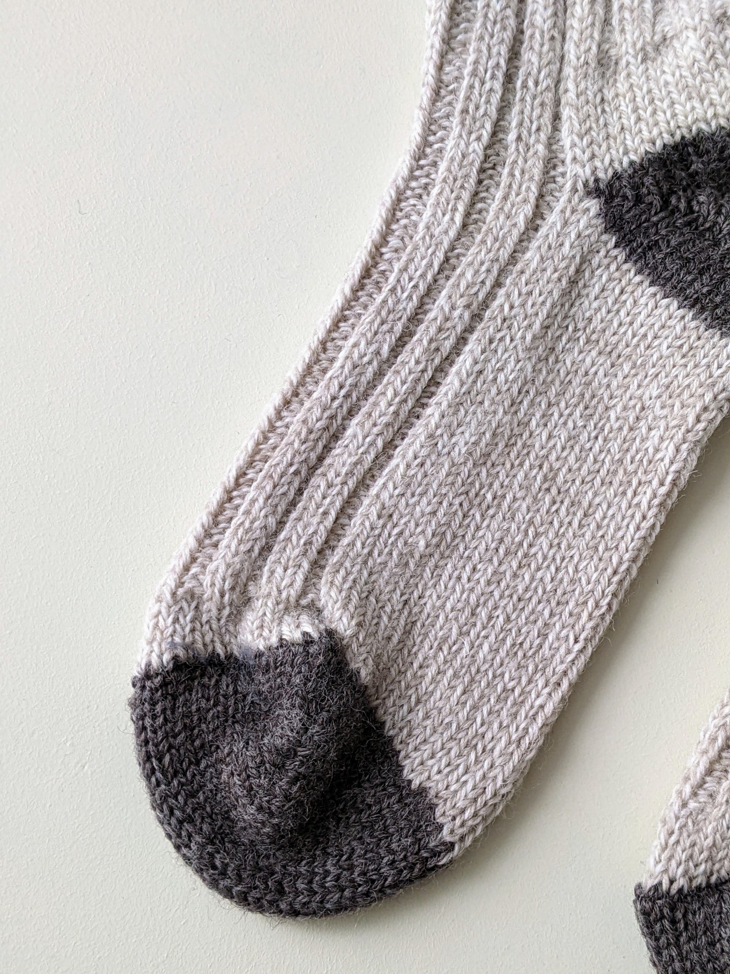 Ladies's Merino Wool Socks- Oatmeal/Brown